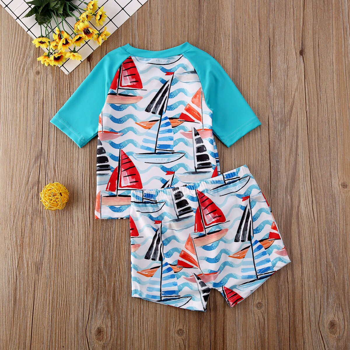 Kid Boy Letter and Beach Print Top & Shorts Set childrensterritory