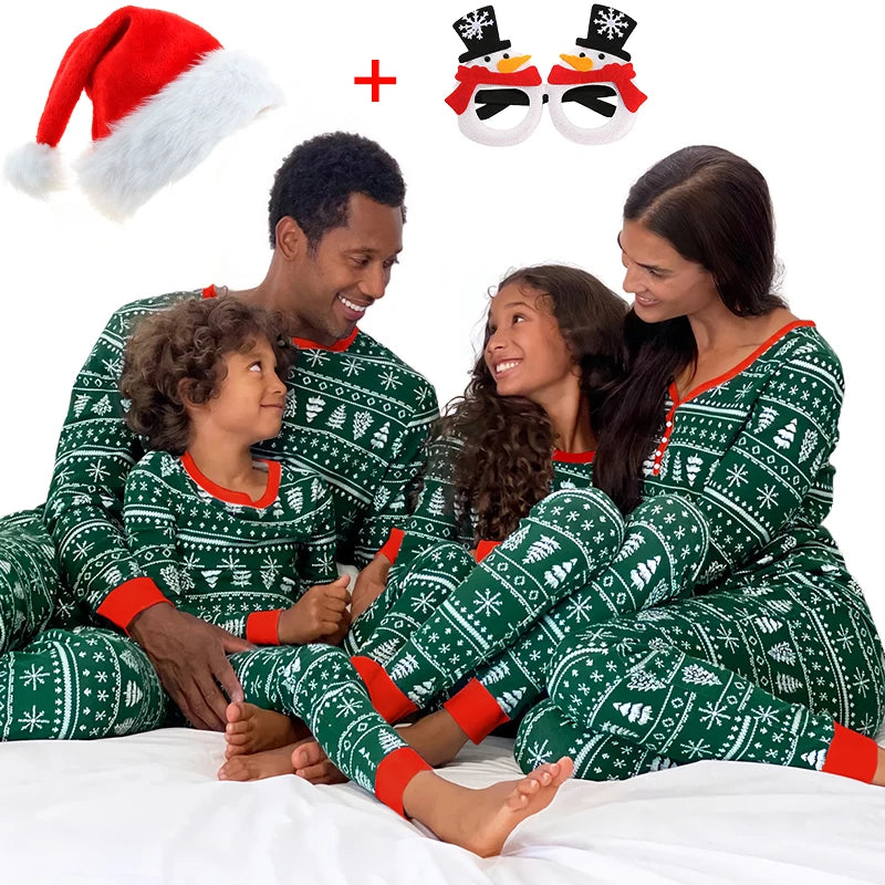 Cartoon Deer and Tree Print Family Matching Christmas Pajamas Sets childrensterritory
