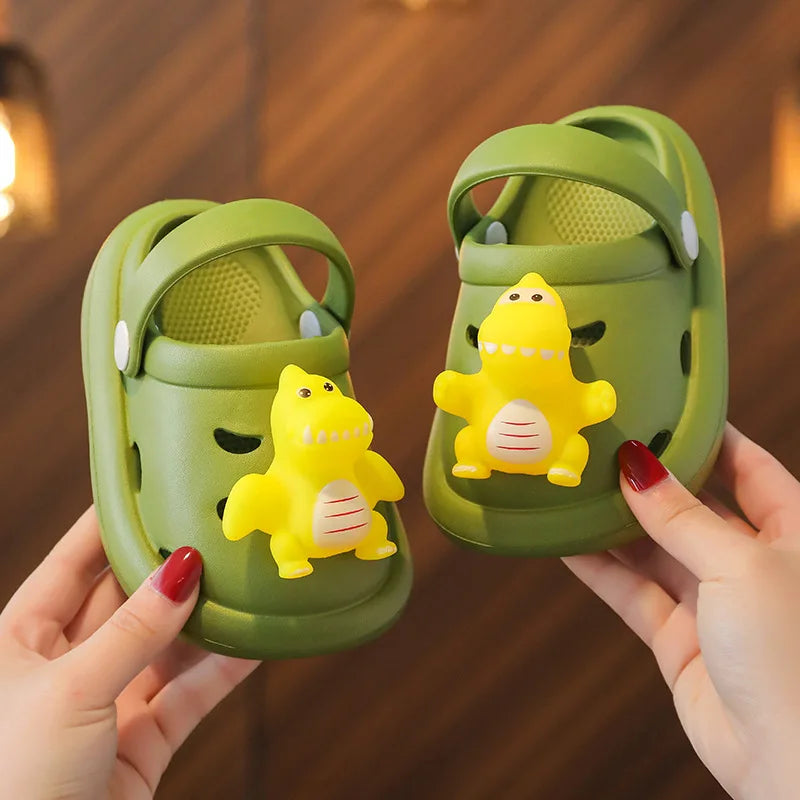 Lightweight Cartoon Design Summer Beach Slippers For Toddler
