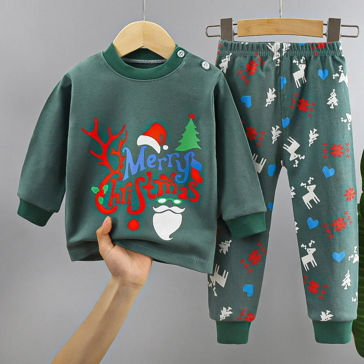 Little Boys and Girls Warm Cartoon Xmas Print Sleepwear Sets childrensterritory