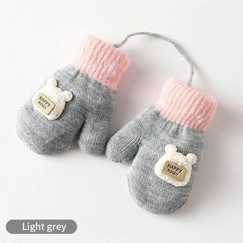 Cartoon Design Knitted Warm Gloves for Baby/Kids