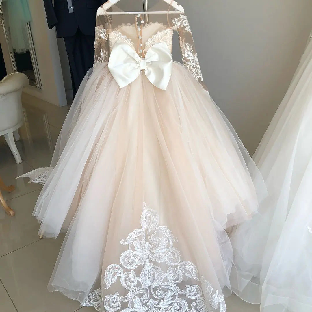 Baby/Kids Girls Long Lace Design First Communion Gowns childrensterritory