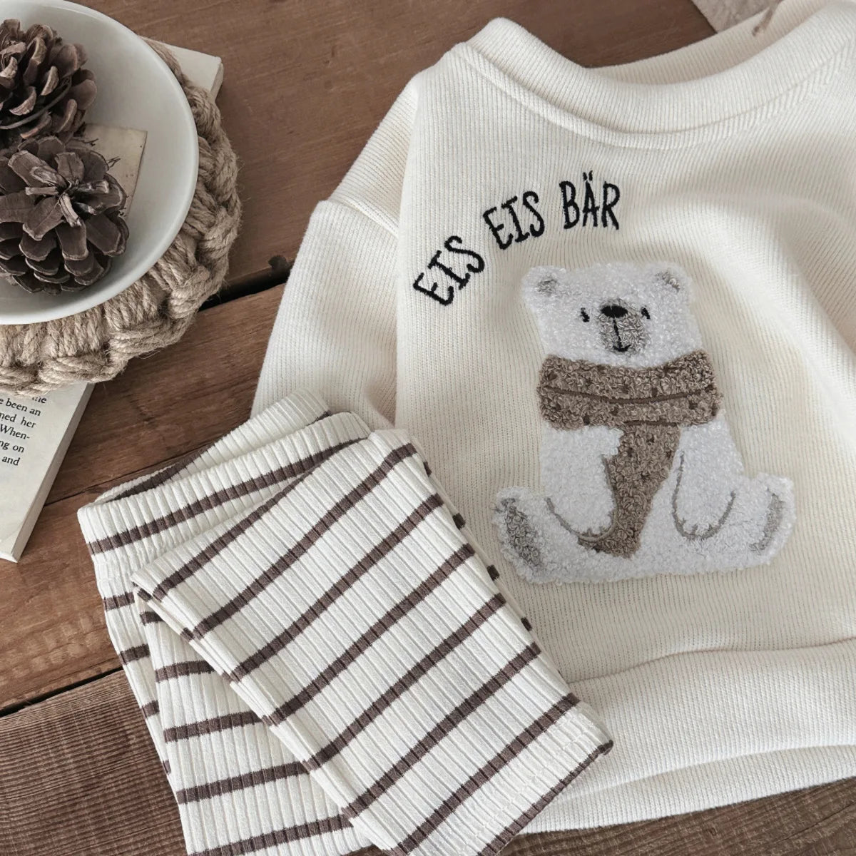 Embroidery Cartoon Bear Design 2Pcs Baby Girl Clothing Sets childrensterritory