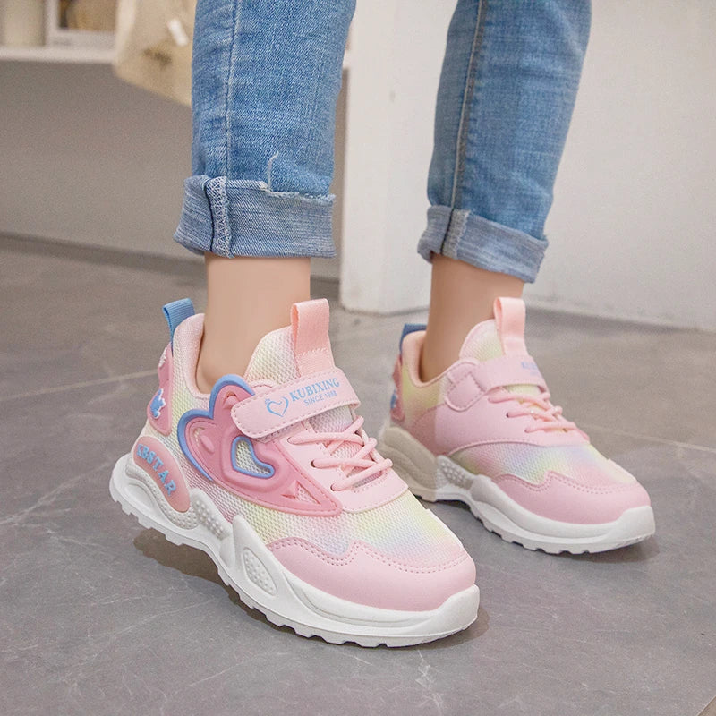 Heart-shaped Breathable Mesh Kids Girls Pink Sports Shoes