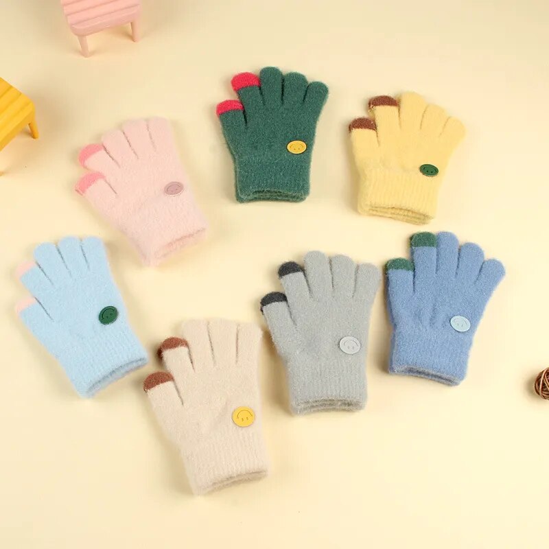 Kids Cartoon Design Furry Coral Fleece Short Gloves Mittens childrensterritory
