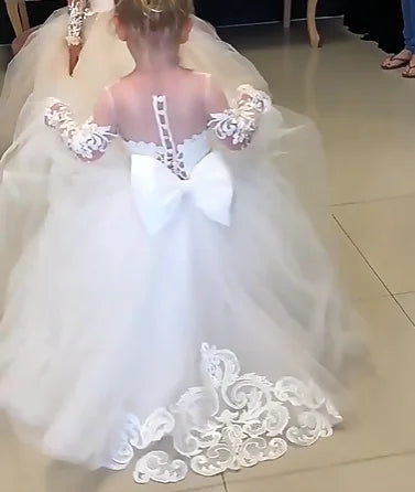 Baby/Kids Girls Long Lace Design First Communion Gowns childrensterritory