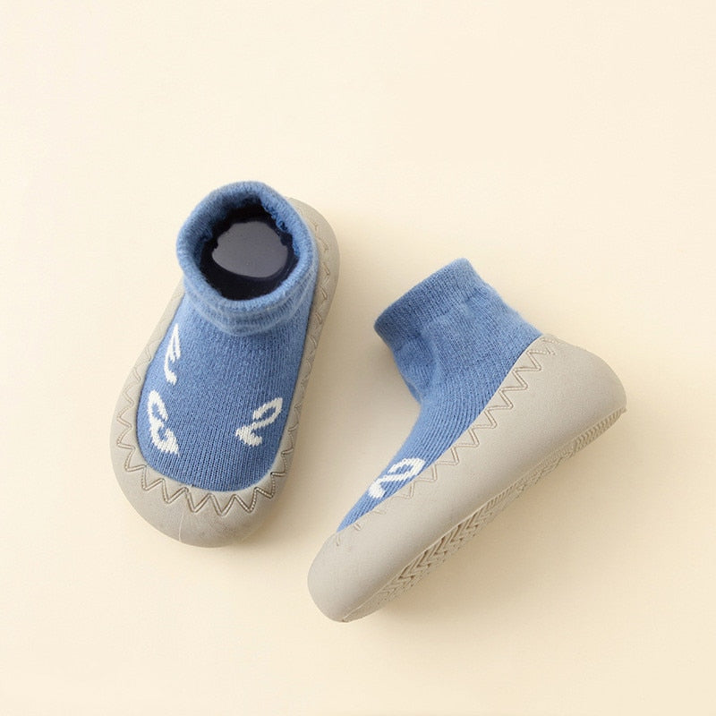 Baby Cartoon Print Soft Rubber Sole Booties childrensterritory