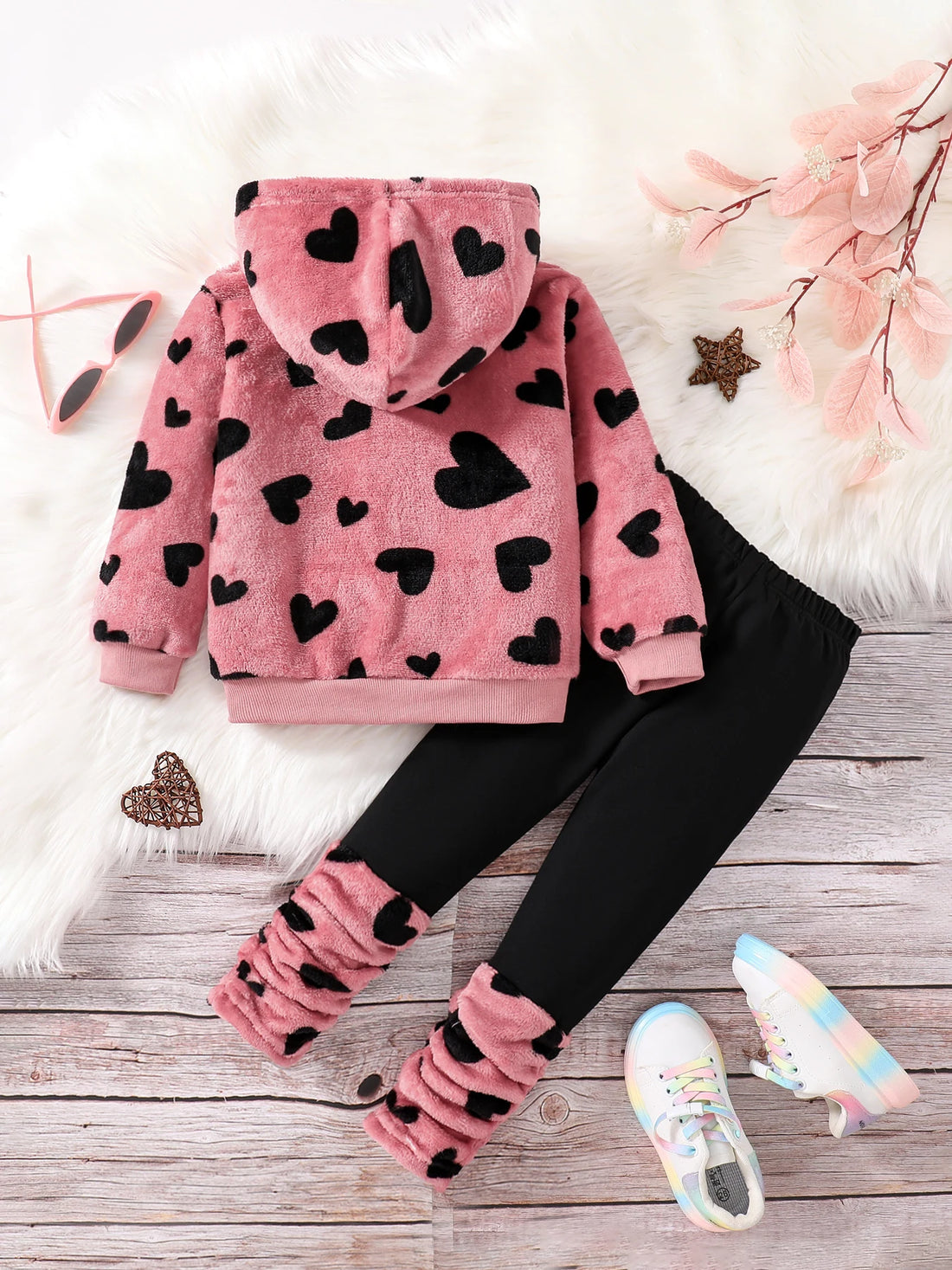 Heart Design Plush Hooded Top and Pant Baby Outfit Set