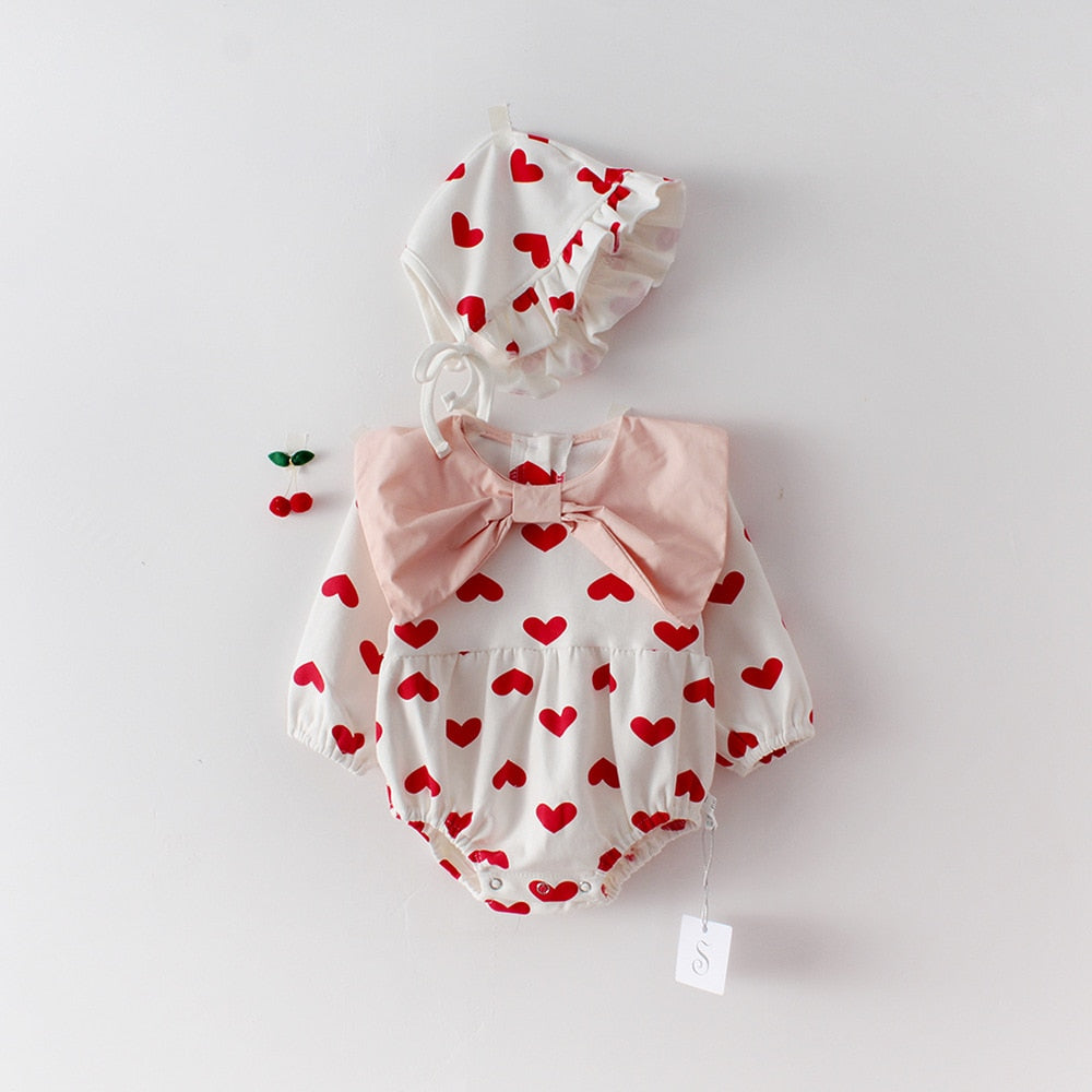 Newborn Baby Heart Print Bodysuit with Hat childrensterritory