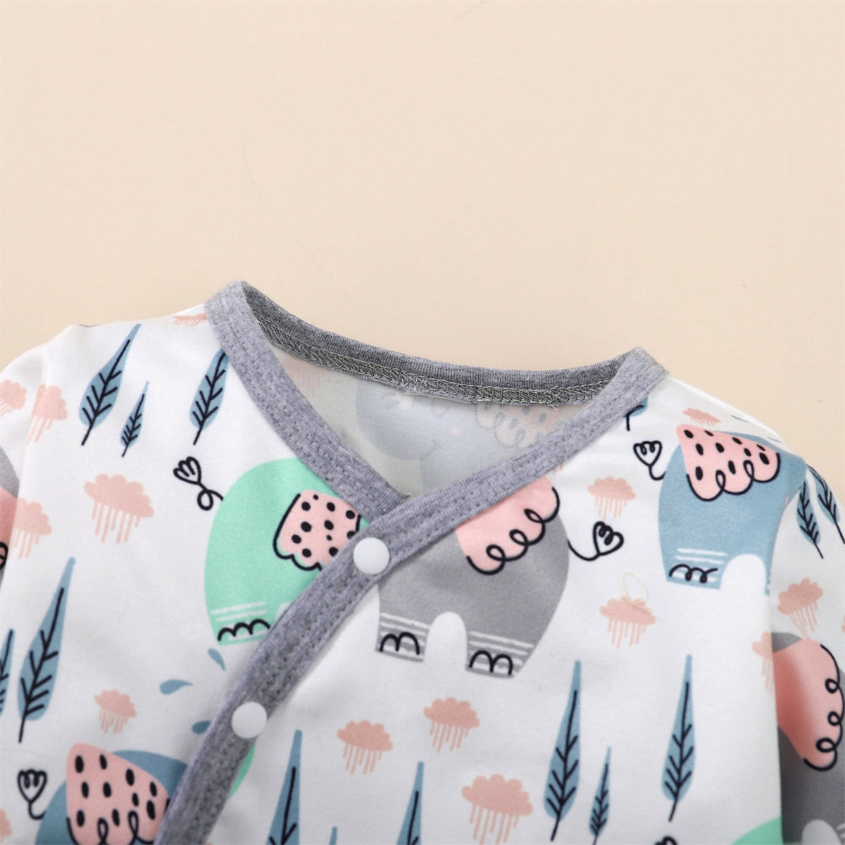 Infant Boy Cartoon Print One-Piece with Hat Set childrensterritory