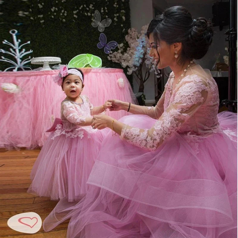 Mother Daughter Elegant Dresses: New Year Colors and Style Trends You’ll Love