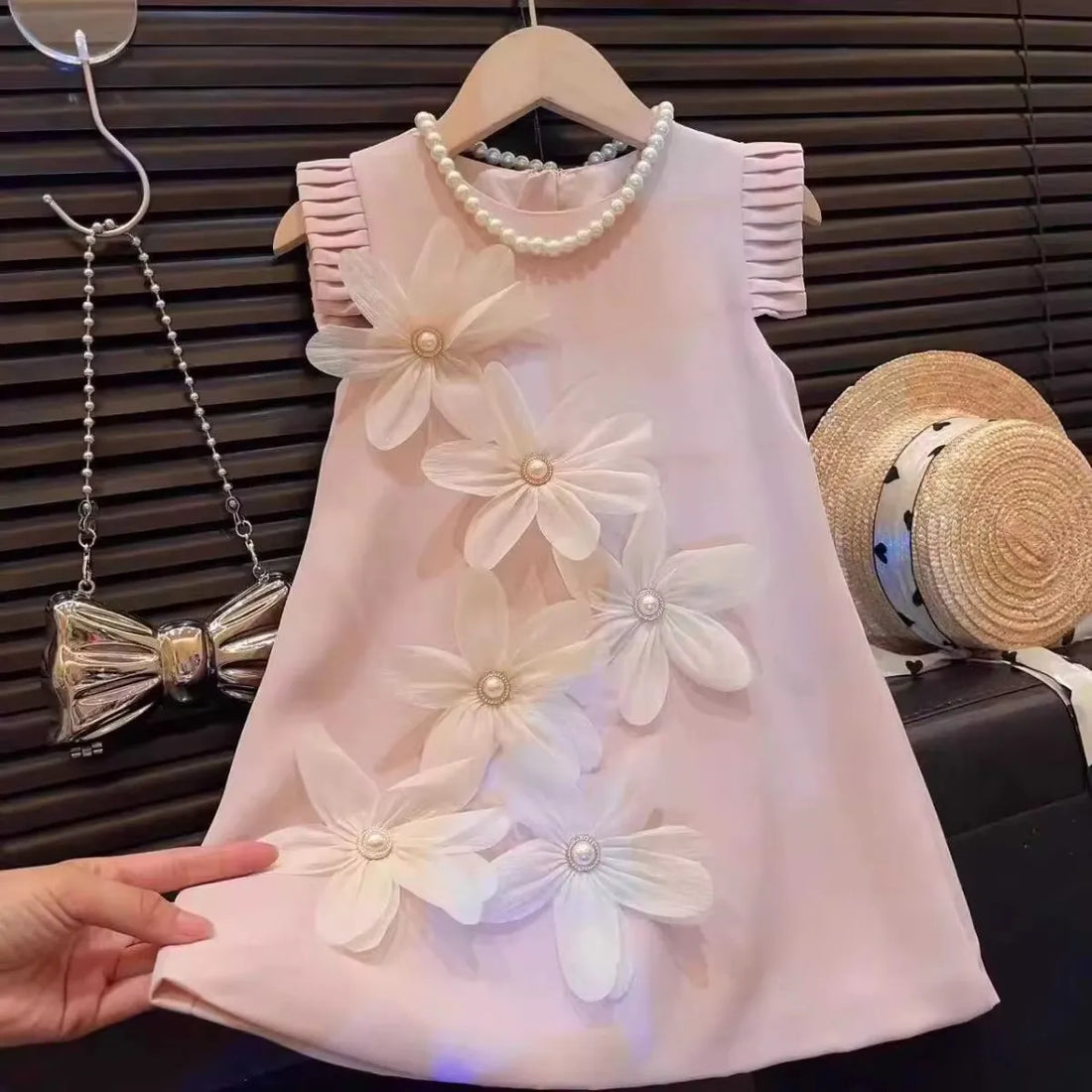 Girls Sleeveless 3D Flower Decoration Summer Dresses childrensterritory