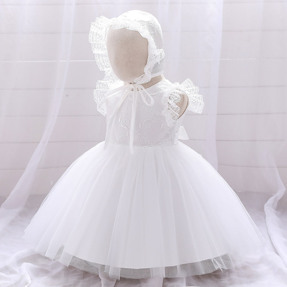 Infant Girl Floral Lace Christening Gown With Hat childrensterritory