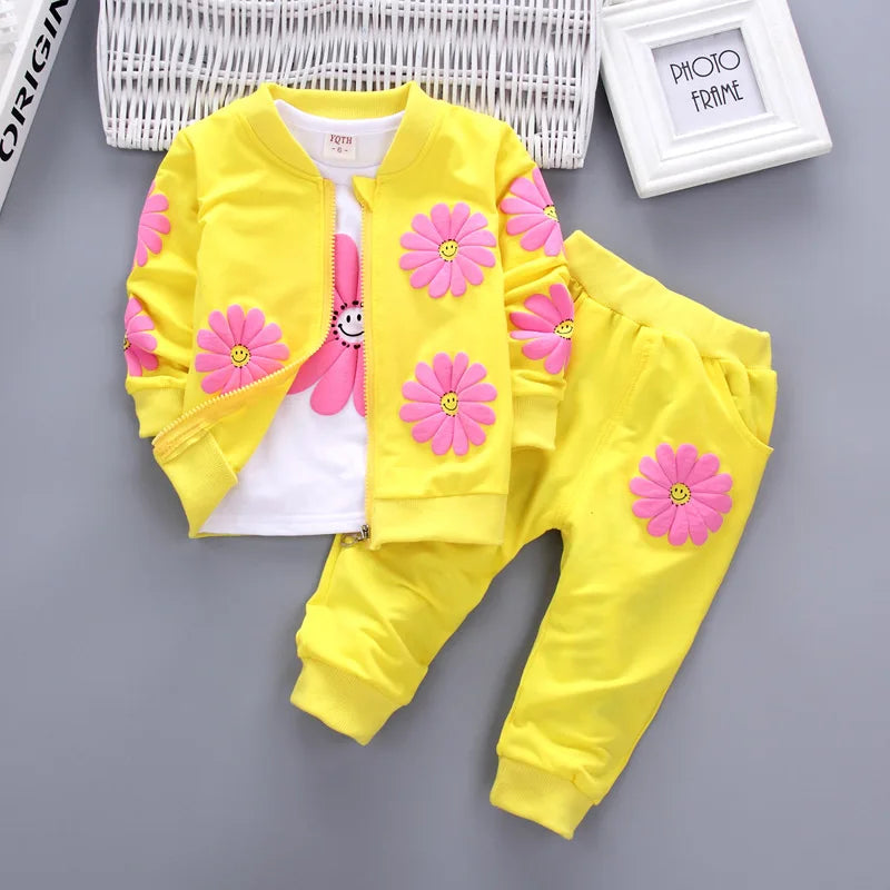 Girls' Long-Sleeved Flower Design Winter Clothing Set