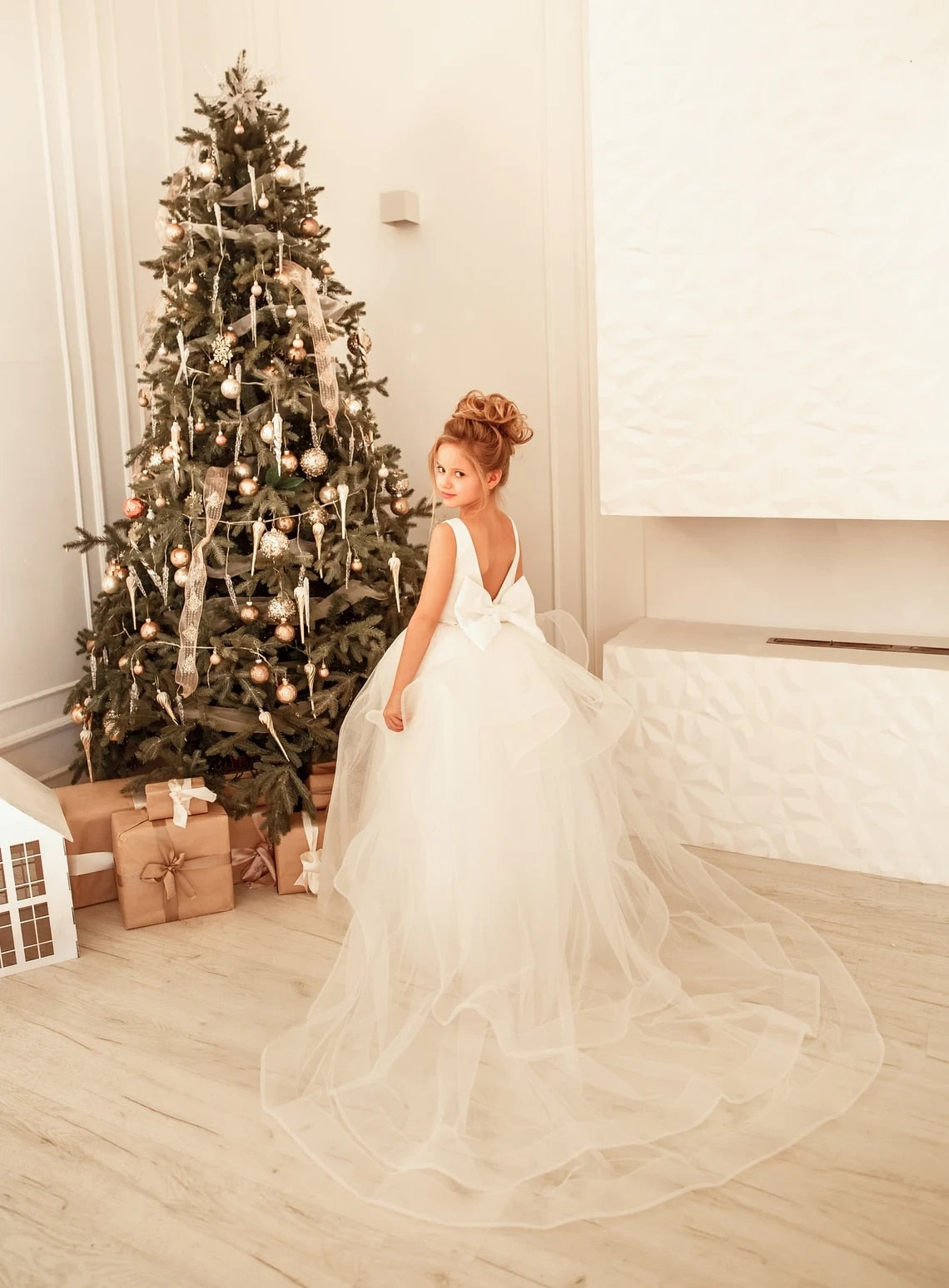 Kids Girls Backless Tutu Wedding Party Dresses with Long Train childrensterritory