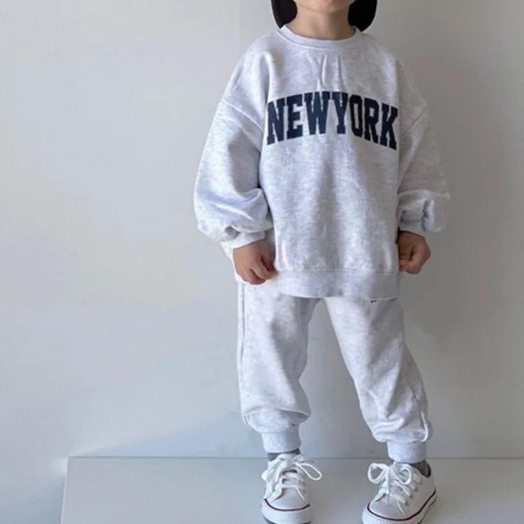 Letter Printed Toddler Sweatshirt + Trousers Clothing Set childrensterritory