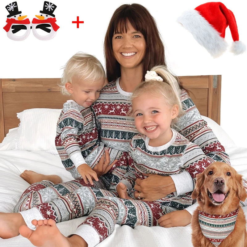 Cartoon Deer and Tree Print Family Matching Christmas Pajamas Sets childrensterritory