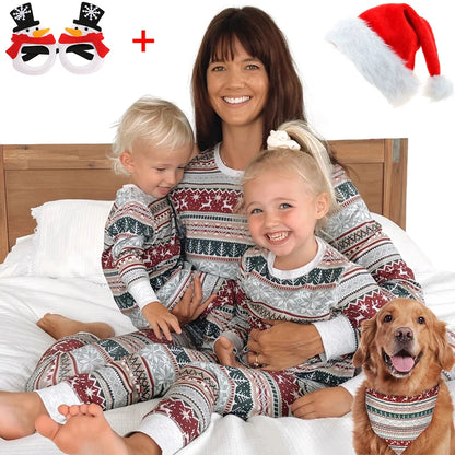 Cartoon Deer and Tree Print Family Matching Christmas Pajamas Sets childrensterritory