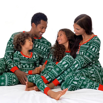 Cartoon Deer and Tree Print Family Matching Christmas Pajamas Sets childrensterritory