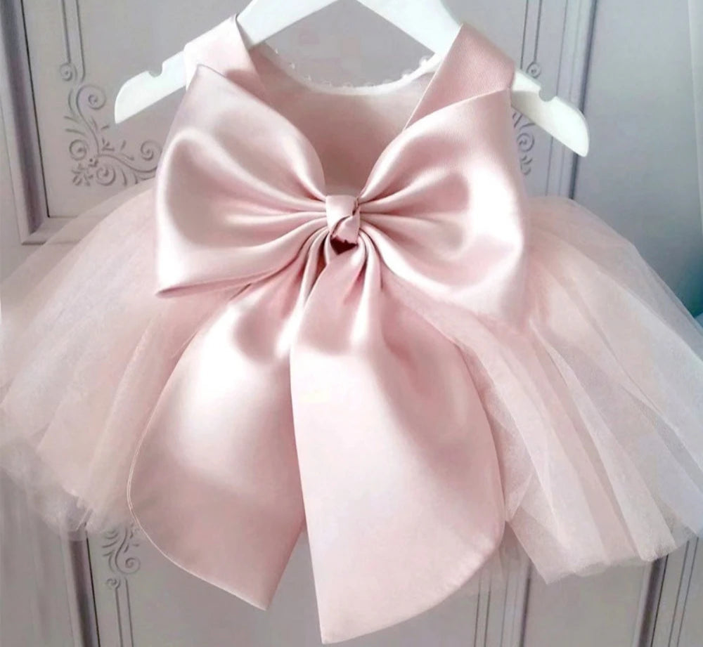 Puffy Tulle Pearls Design Charming Ball Gown for Little Girls childrensterritory