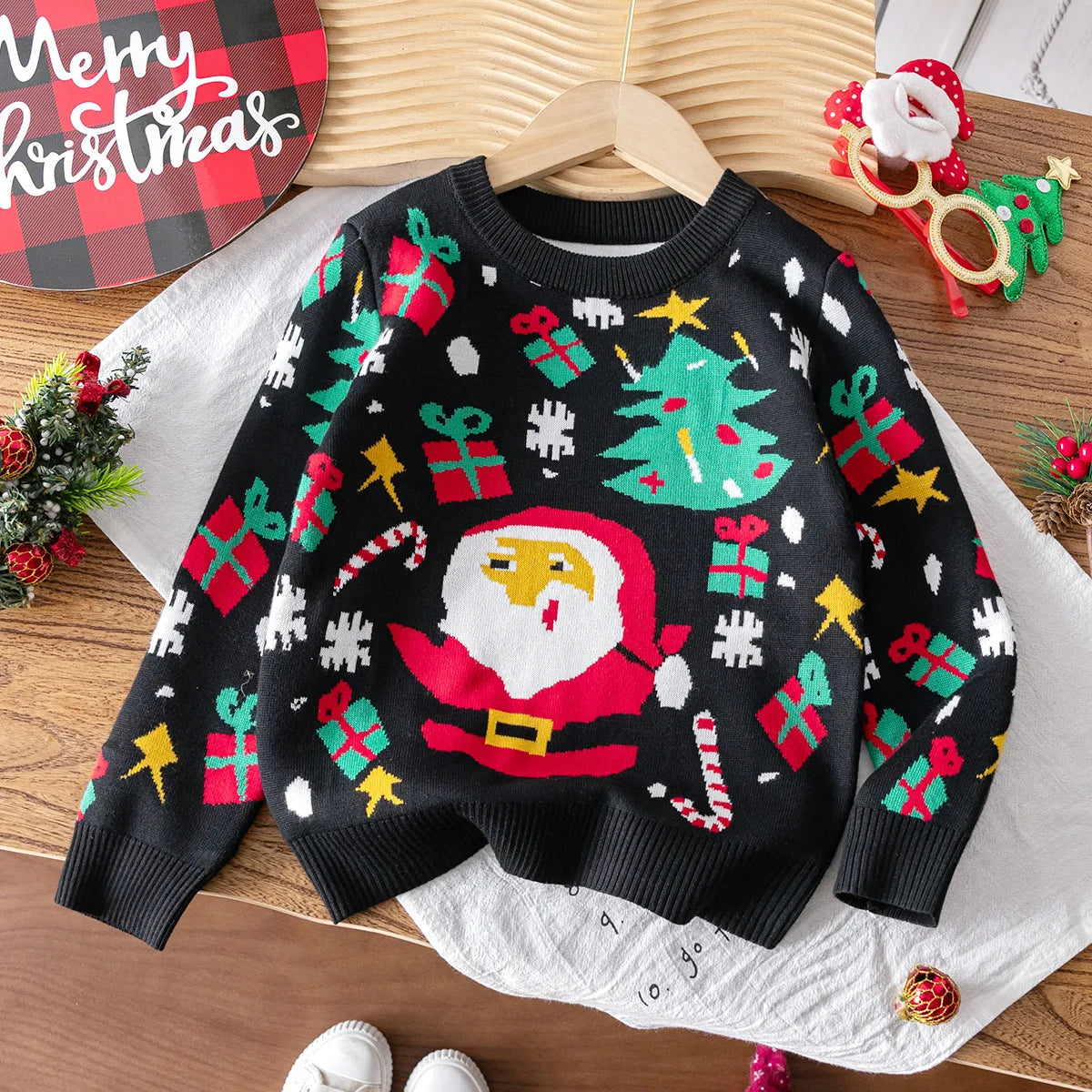 Kids Round Neck Christmas Design Warm Sweater