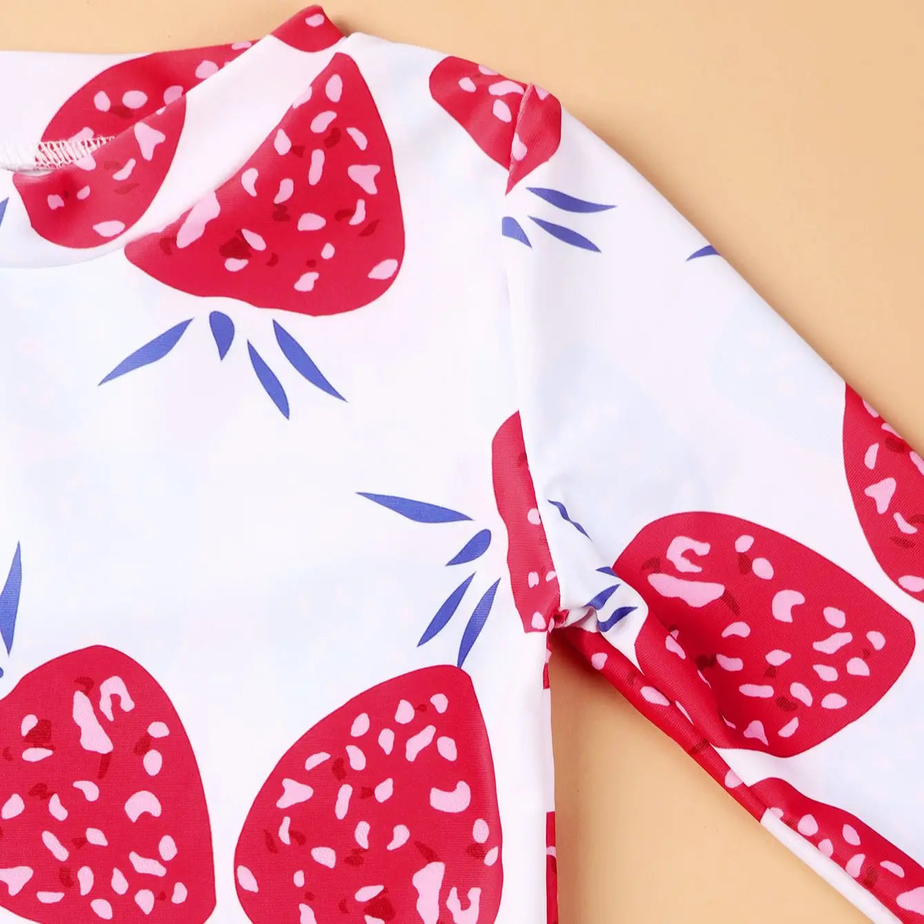 Strawberry Print Long Sleeve Beachwear for Little Girls childrensterritory