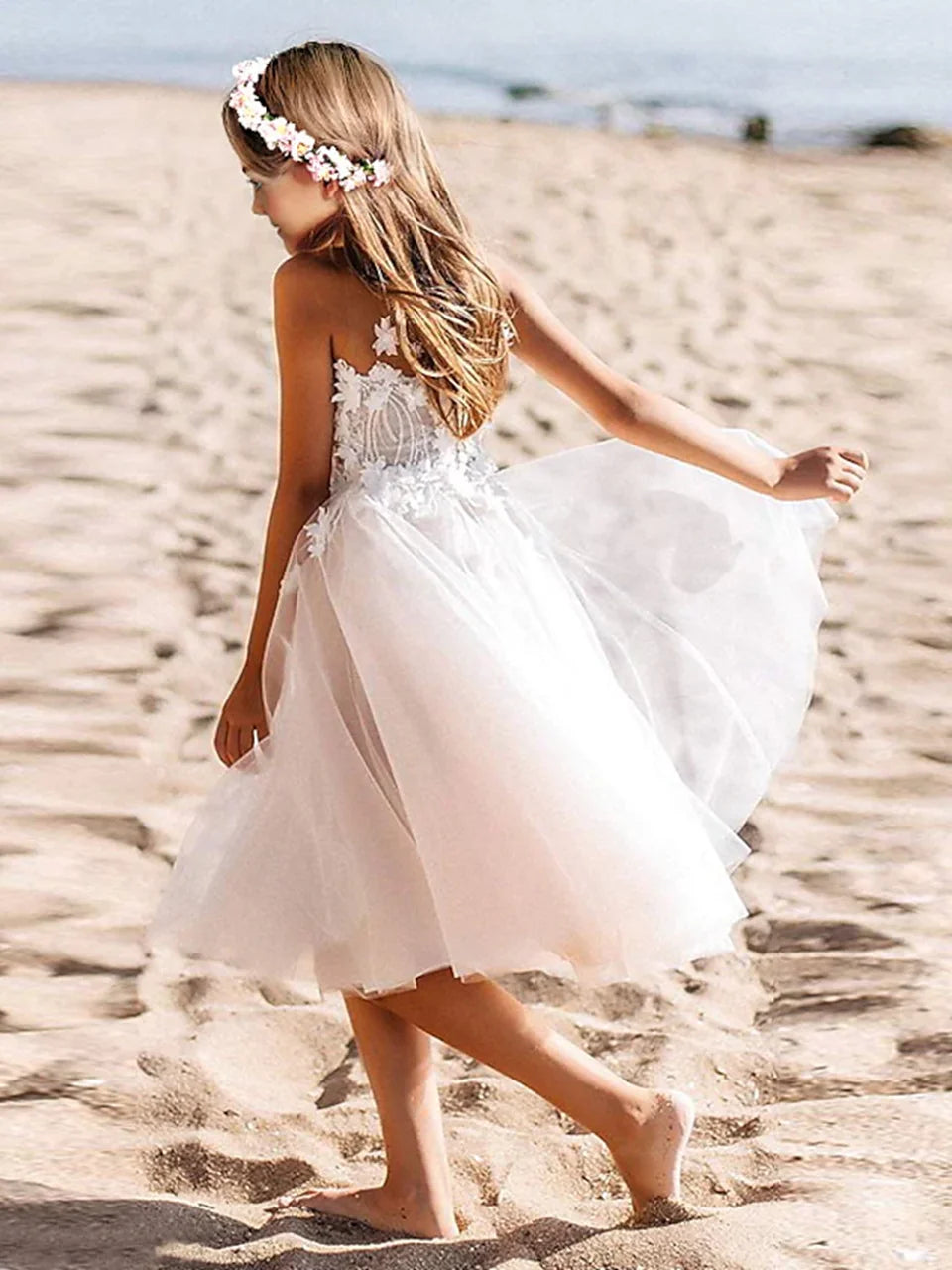 Off-Shoulder Scoop Neck Elegant Tulle Lace Appliques Flower Girl Dresses