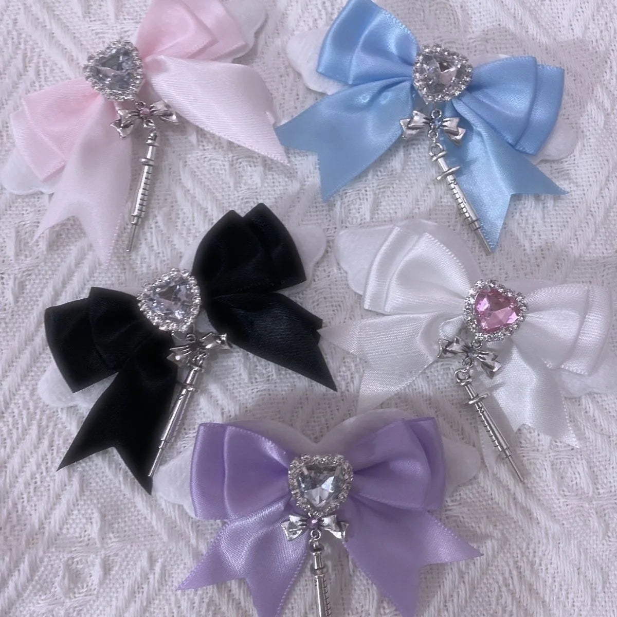 Cute &amp; Stylish Bow Hair Clips For Girls childrensterritory