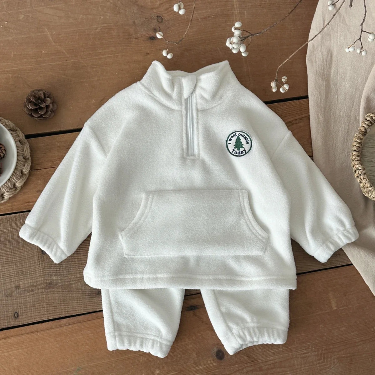 Kids' Long-Sleeved Winter Clothing Set childrensterritory