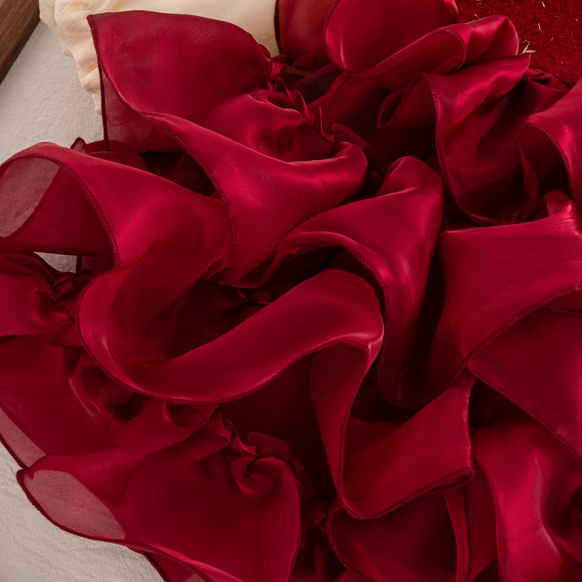 Girls’ Elegant & Stylish Fluffy Party Dresses childrensterritory