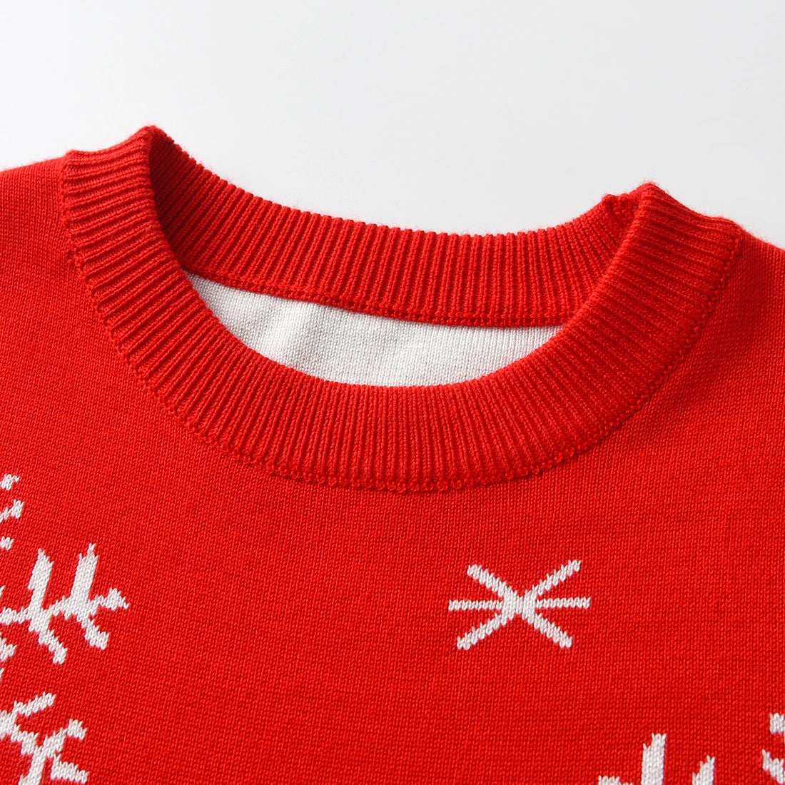 Kids’ Warm Long-Sleeve Sweater with Christmas Print