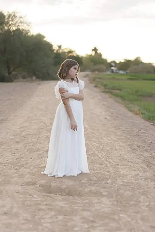 Lace Design Floor Length Girls Pageant Gowns