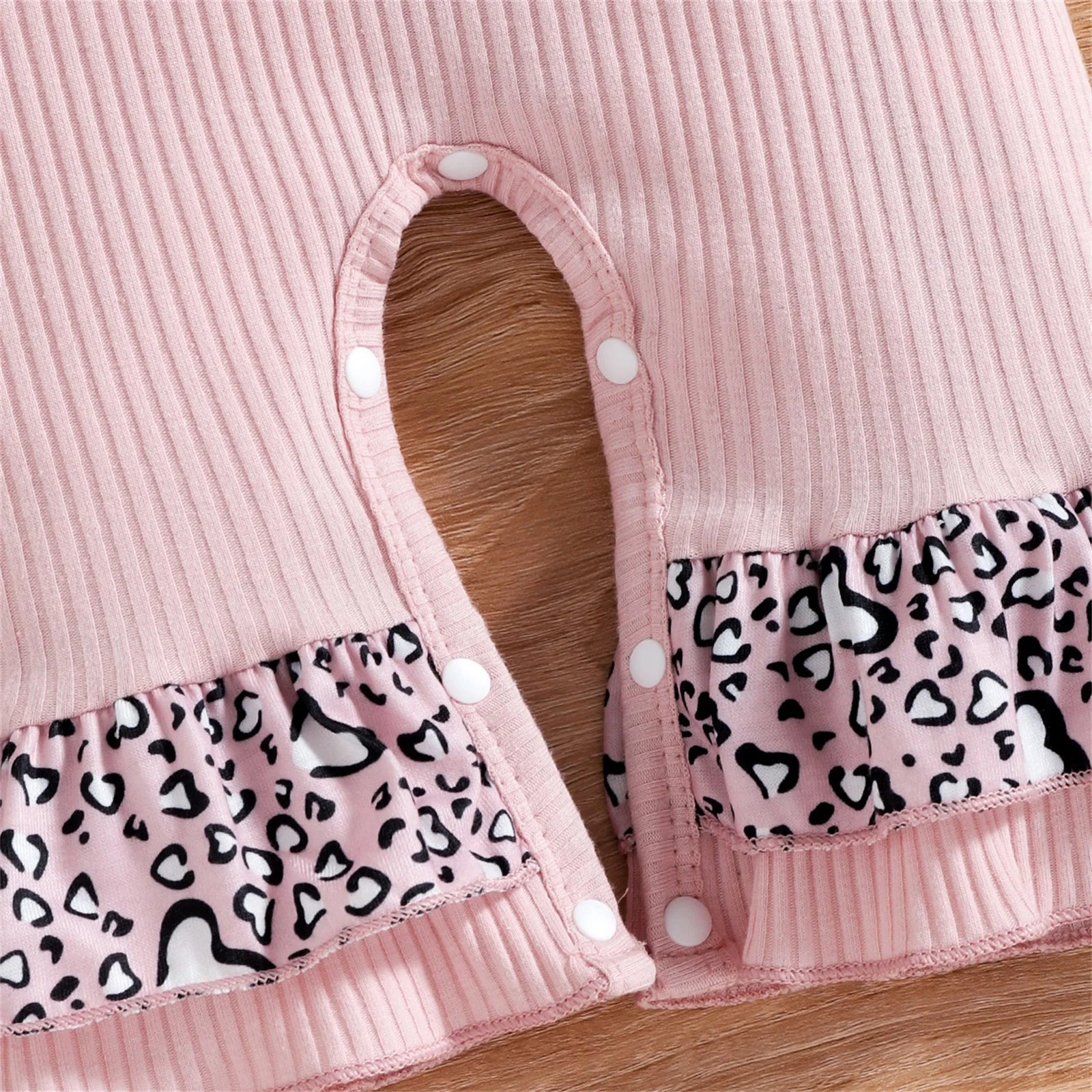 Baby Girls Letter and Leopard Print Jumpsuit & Headband Set