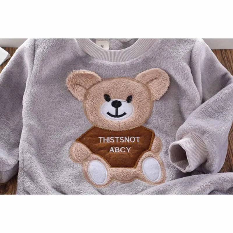 Kids' Long-Sleeved Bear Design Winter Casual Clothing Set