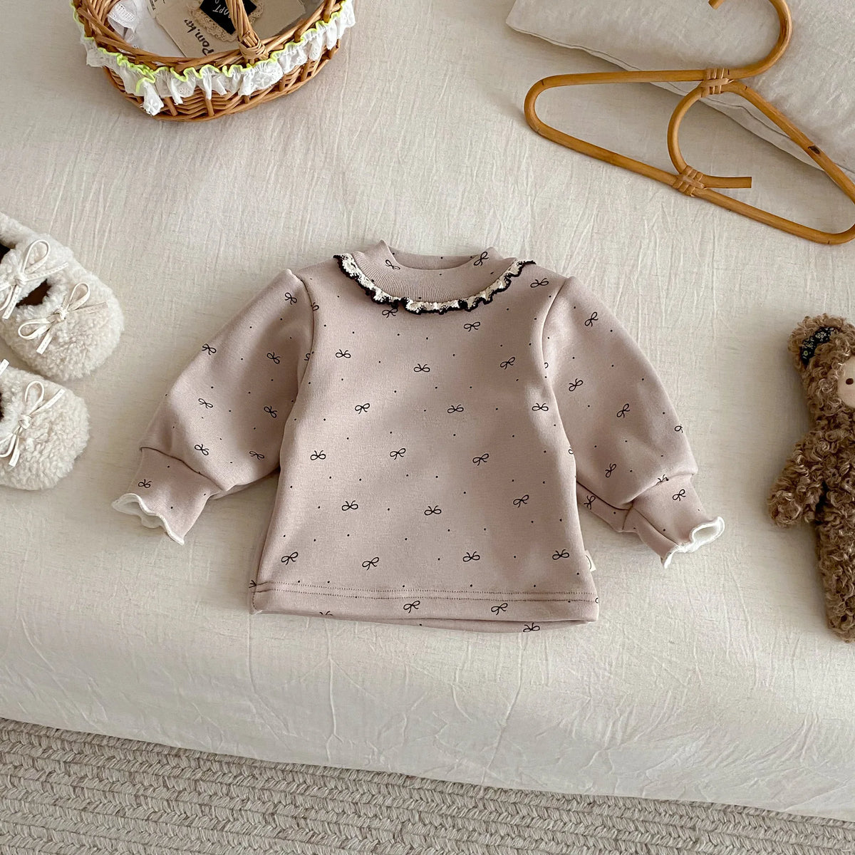 Girls’ Long-Sleeved Collar Design Winter Tops