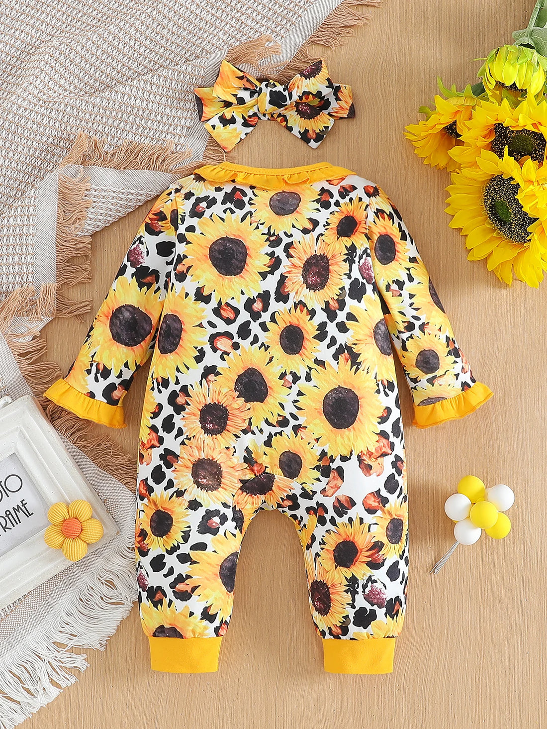 Newborn Girl Floral Print Romper with Headband