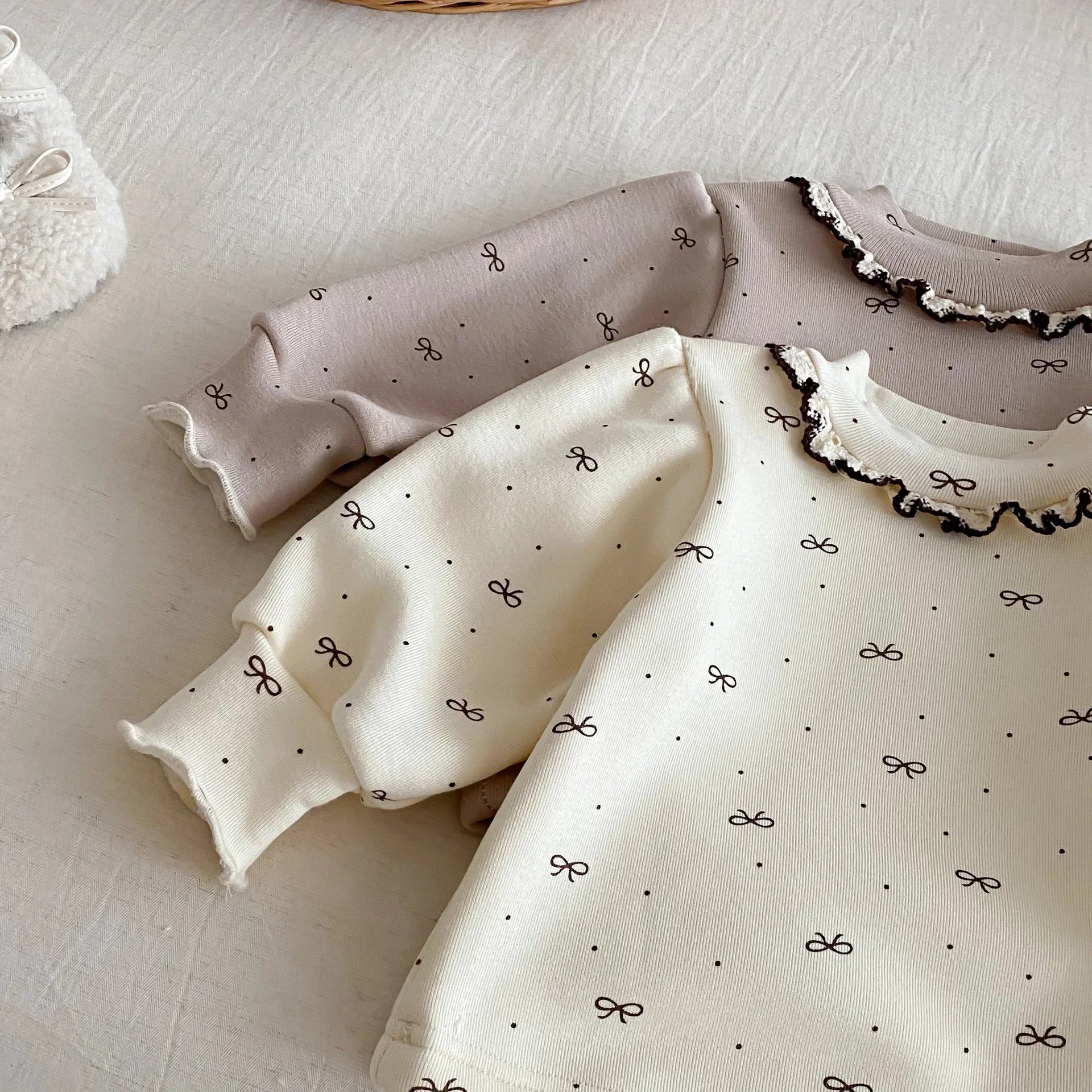Girls’ Long-Sleeved Collar Design Winter Tops