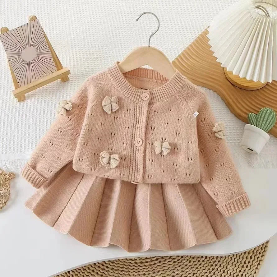 Girls’ Long-Sleeve Soft Winter Sweater with Heart Design childrensterritory