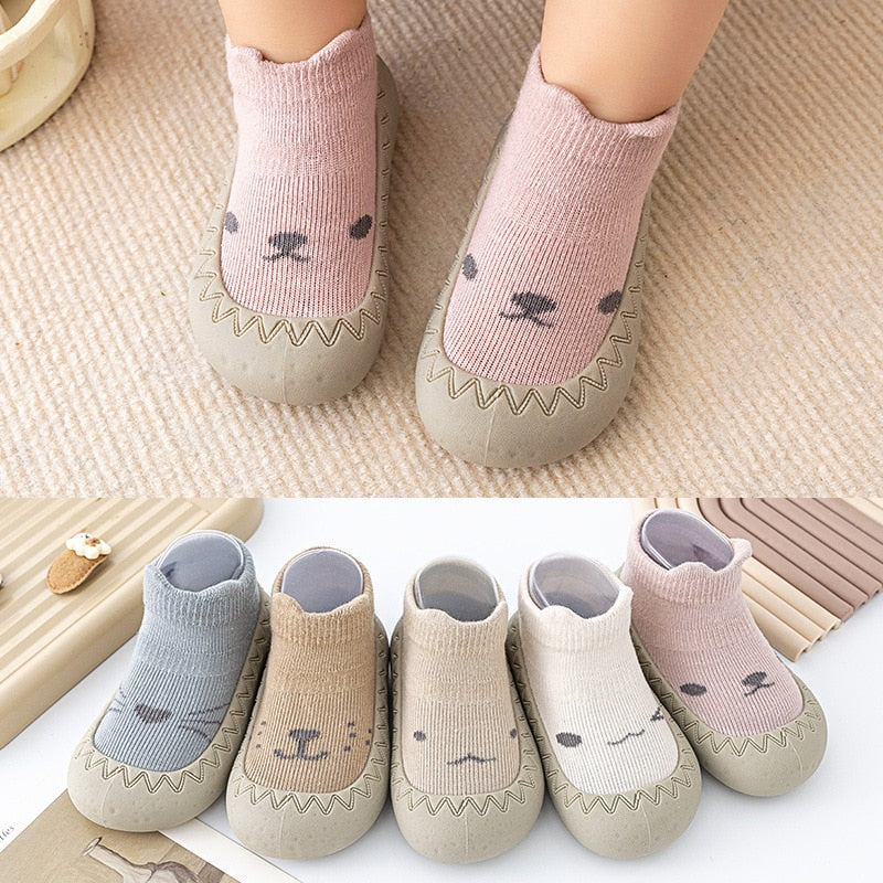 Baby Cartoon Print Soft Rubber Sole Booties childrensterritory