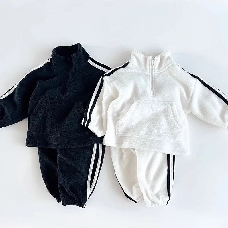 Kids Long-Sleeved Warm Clothing Set childrensterritory