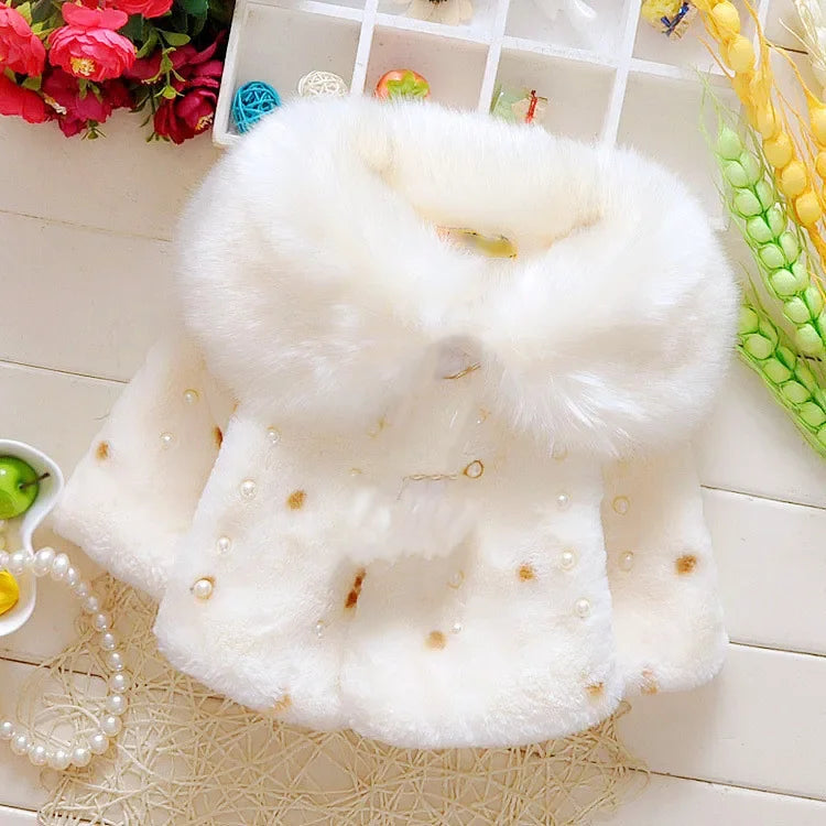 Girls’ Warm Jacket with Elegant Fur Collar Design
