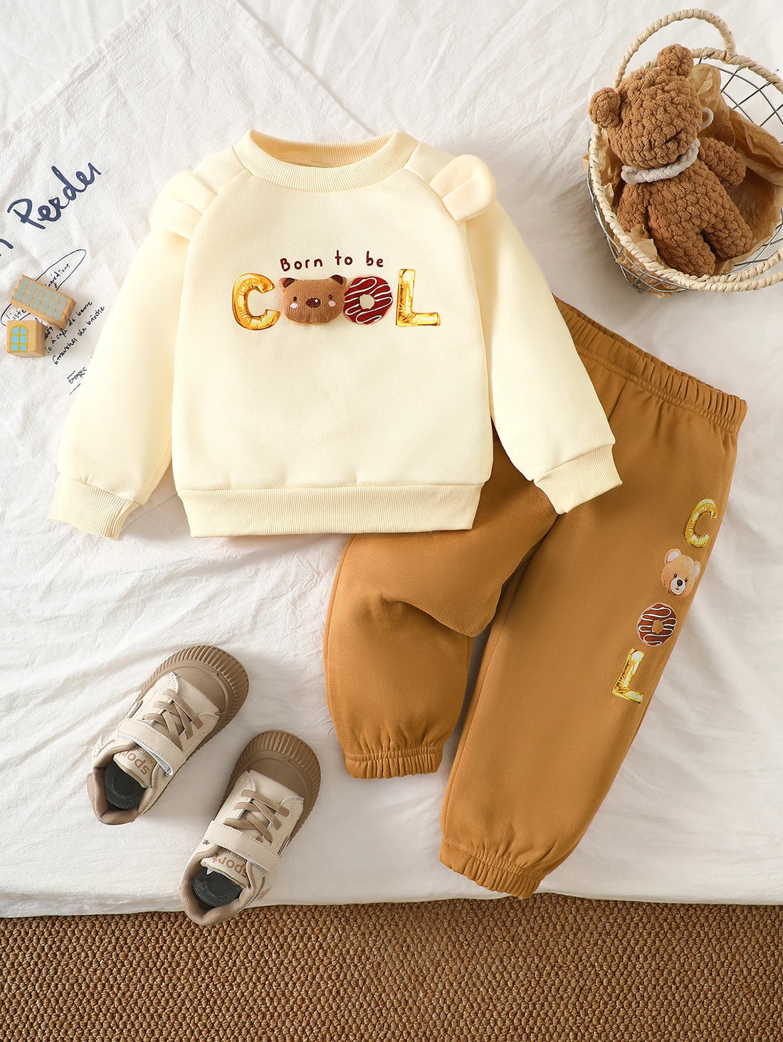 Boys Bear Design Long-Sleeved Winter Clothing Set childrensterritory