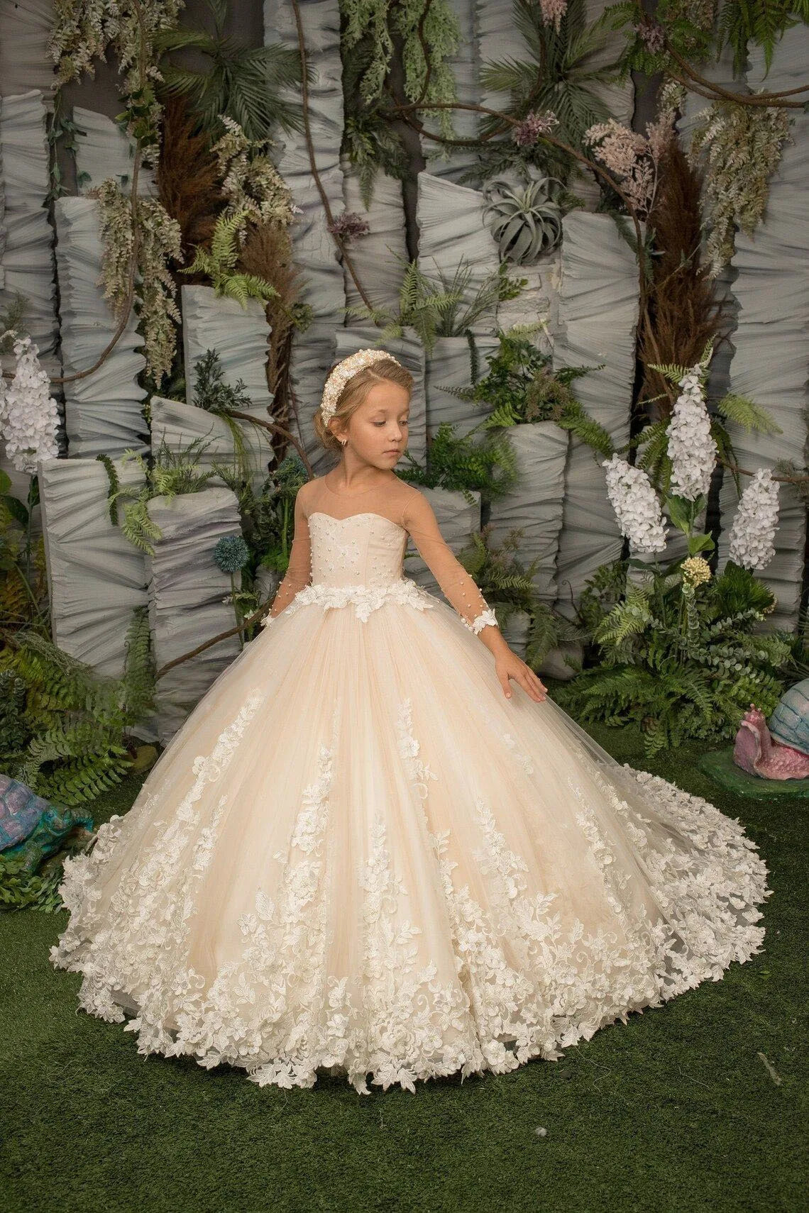 Girls A Line Pearls Applique Pageant Gowns for Birthdays/Weddings