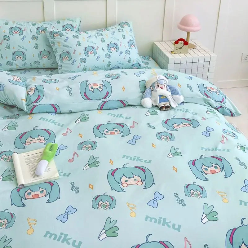 Girls' Cute Cartoon Design Soft Bedding Set
