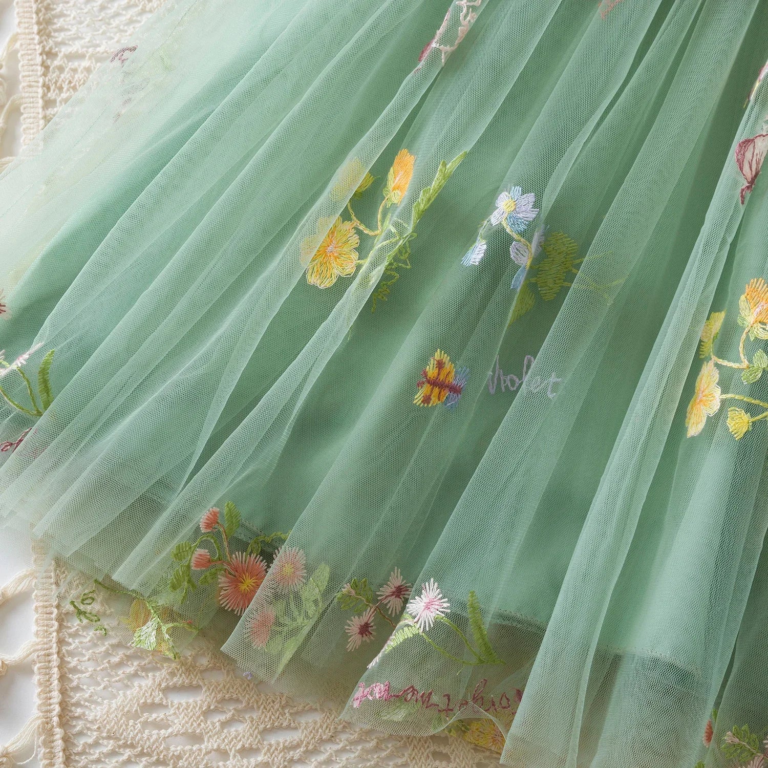 Girls ' Long-Sleeved Flower Design Birthday Party Dress