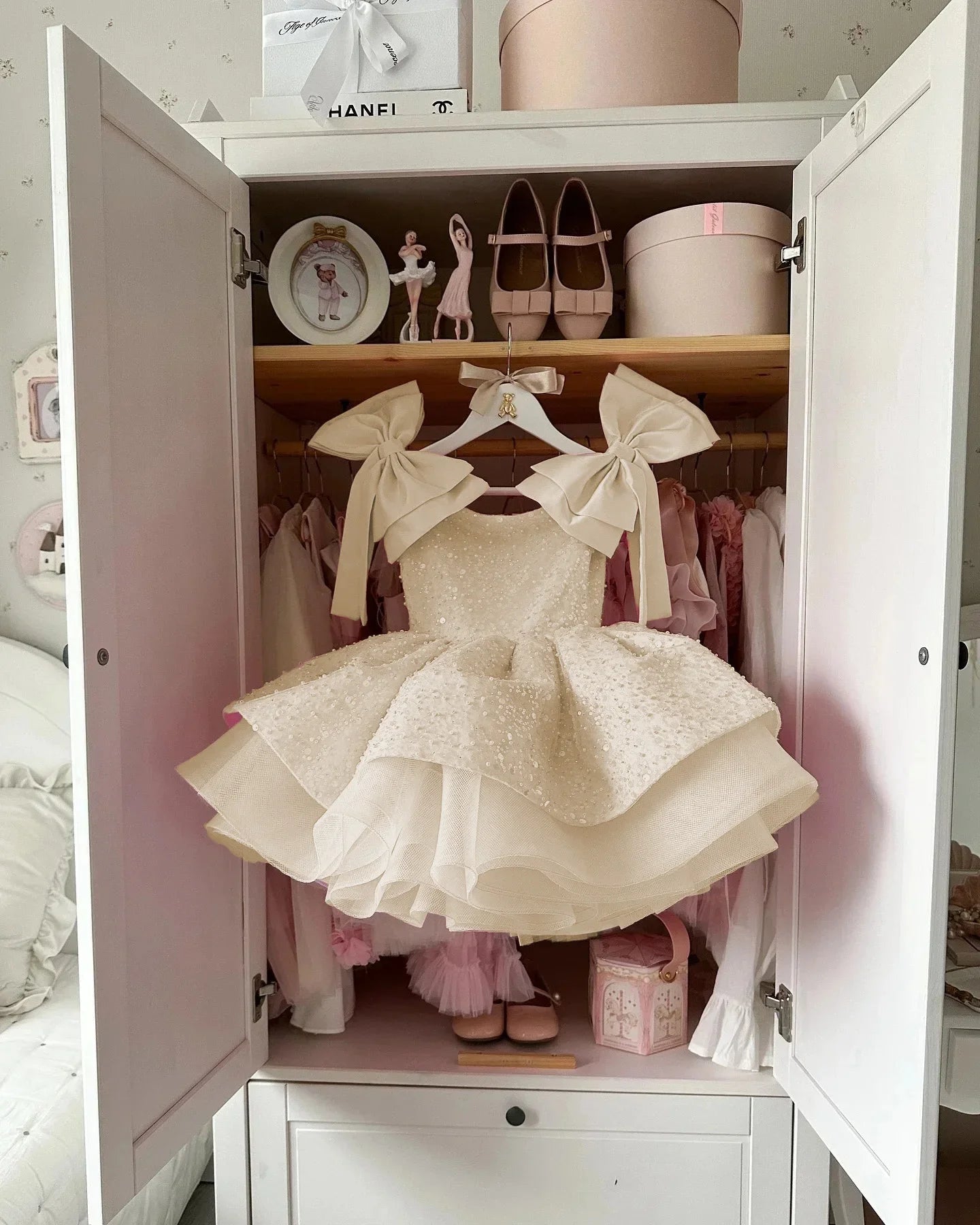 Sequins Beading with Bow Design Flower Girl Dresses for Party childrensterritory