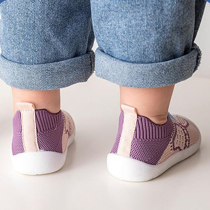 Infant Crib Floor Socks with Rubber Sole for Girls and Boys childrensterritory