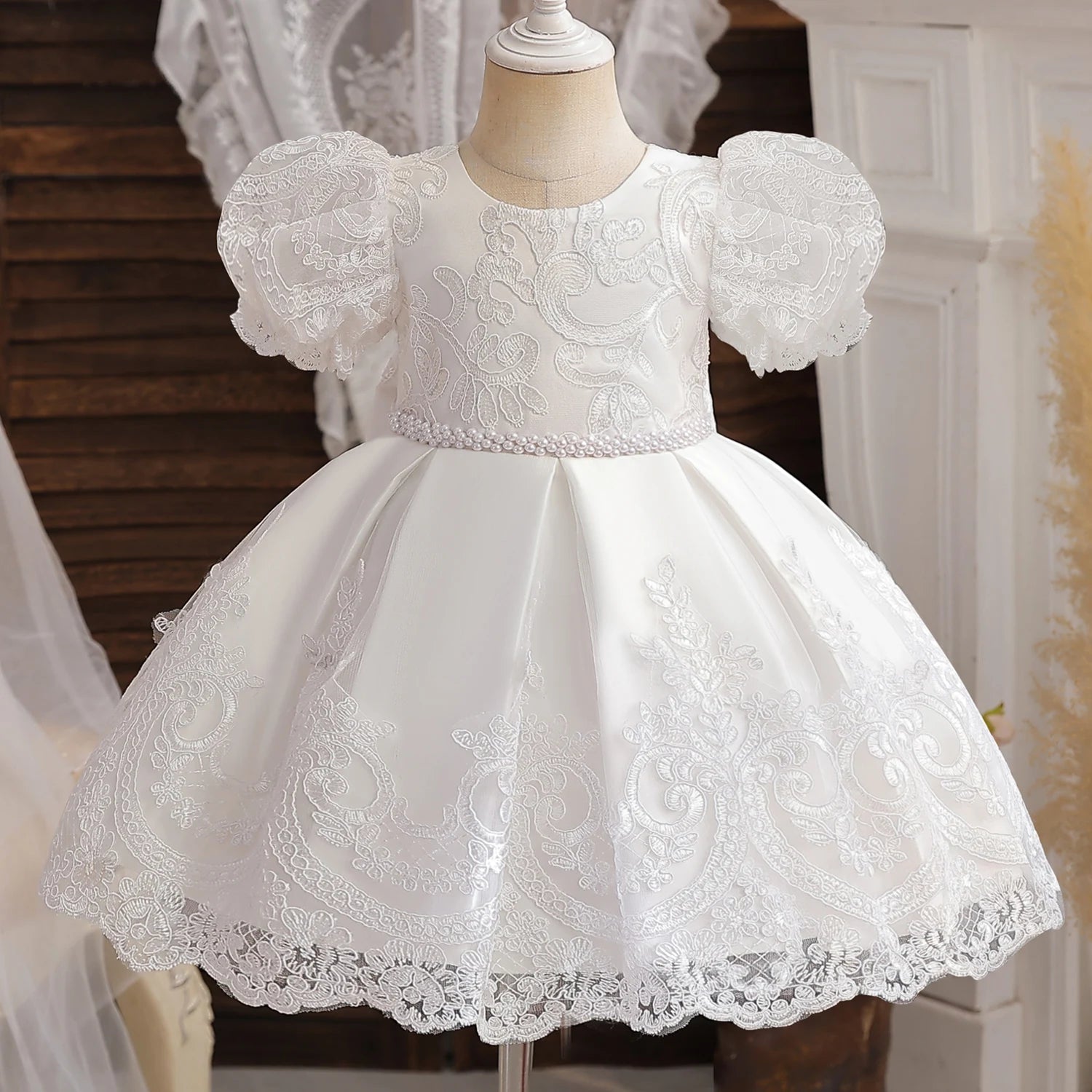 Little Girls Bow Lace Design White Baptism/Bridesmaid Dresses