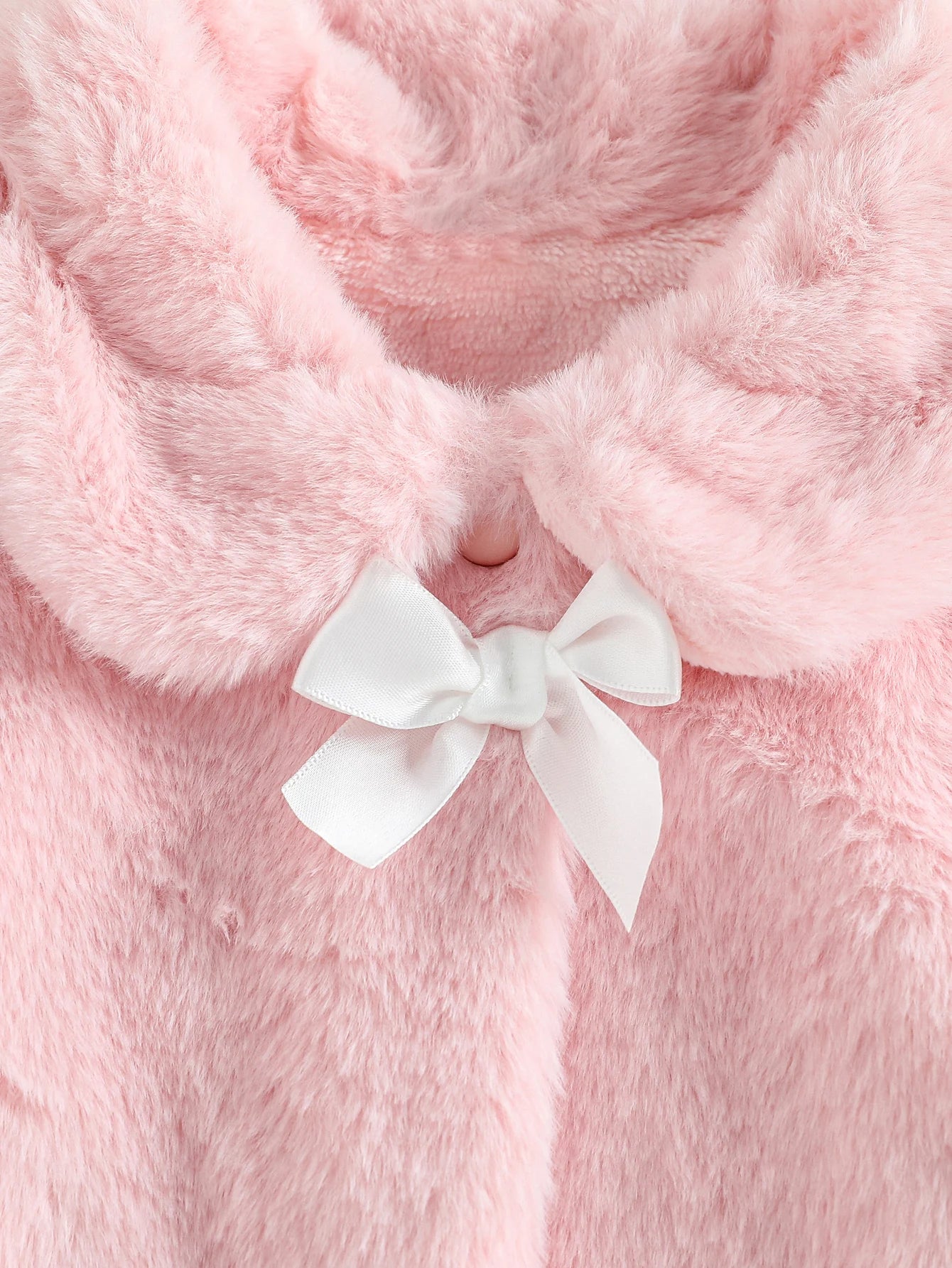 Girls’ Stylish Fur Winter Coat with Elegant Collar Design