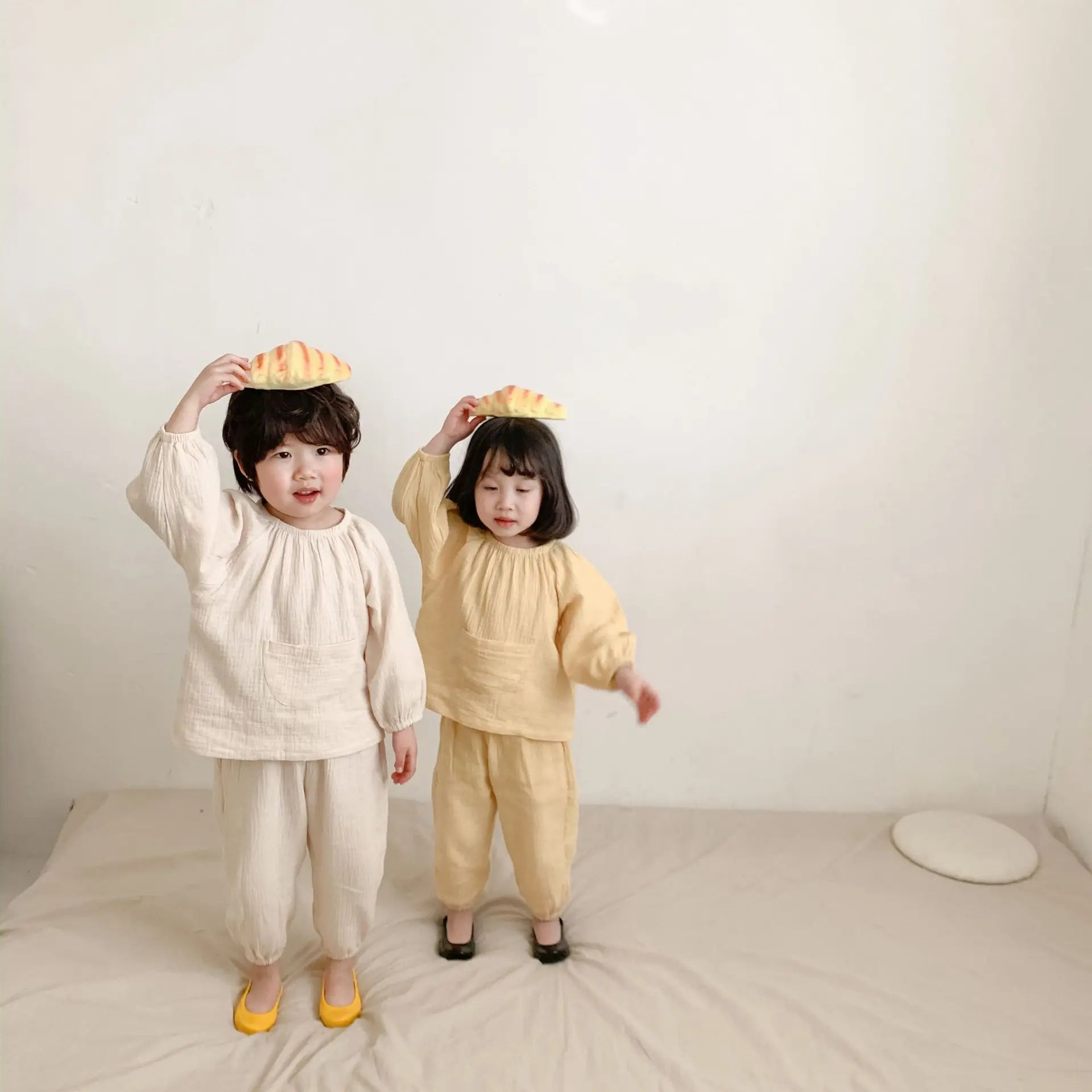 Baby/Kids 2pcs Long Sleeve Pajamas Suit for Boys/Girls